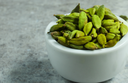 buy good quality green cardamom from machamangalath traders